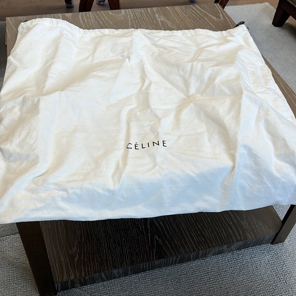 Authentic Celine Luggage Phantom Tote. - Picture 5 of 12